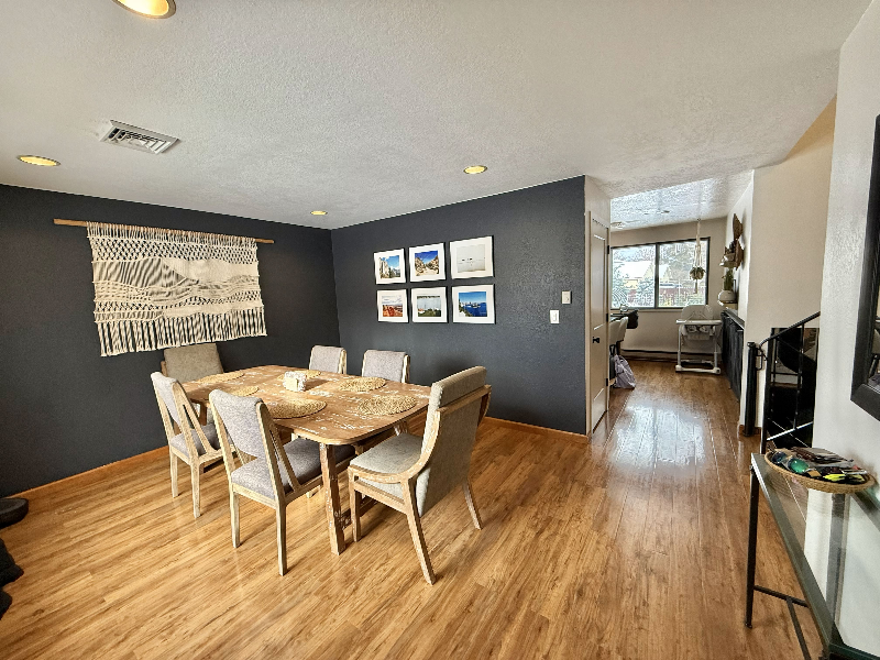 1012 Wagonwheel Dr - Photo 4 of 20