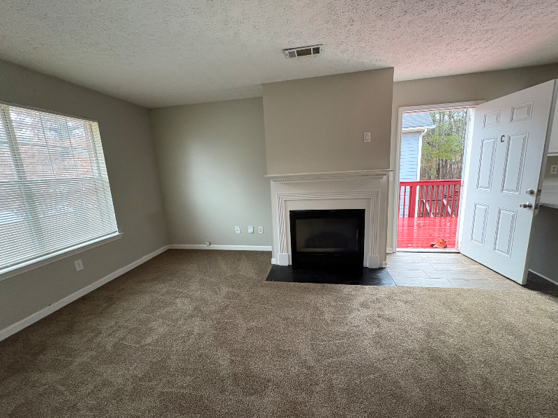 2031 Sitser Ln #C - Photo 5 of 11