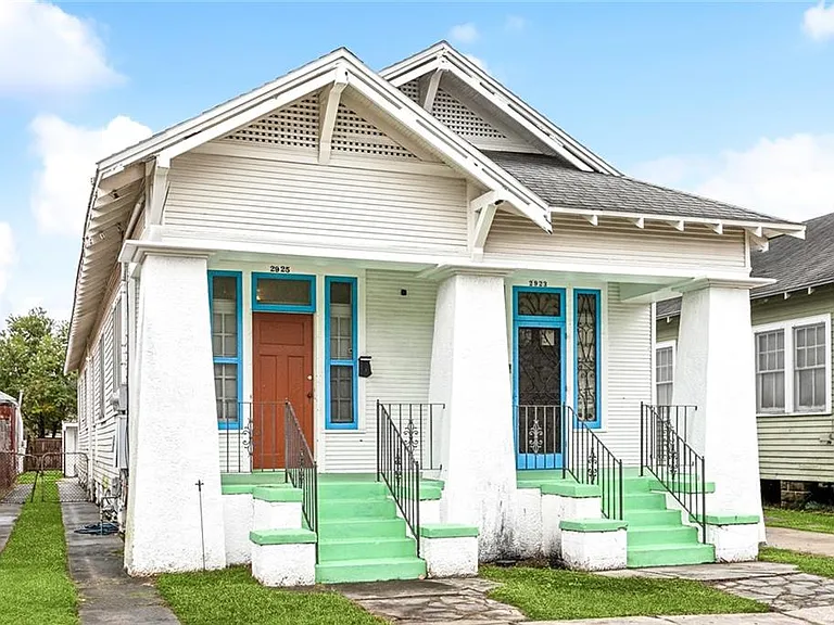 2925 Bruxelles St - Photo 2 of 15