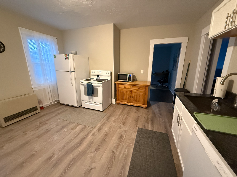 41 Cliff St - Photo 7 of 15