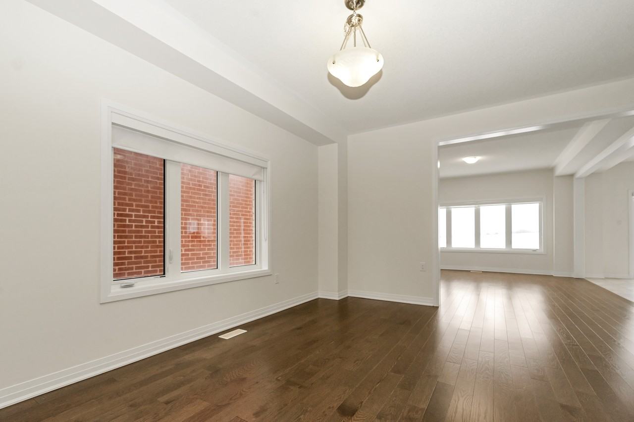 1361 Broderick St - Photo 6 of 50