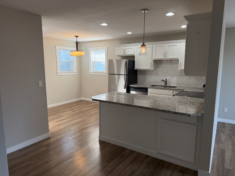 3015 Fruit Valley Rd - Photo 6 of 13