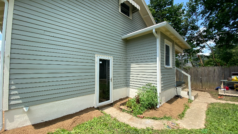 1210 Carlisle Ave - Photo 5 of 20