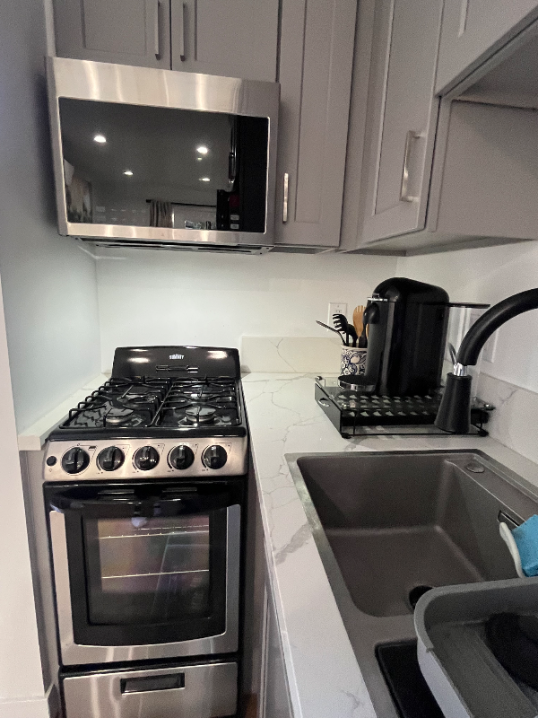 3749 Hillcrest Dr #B - Photo 7 of 20