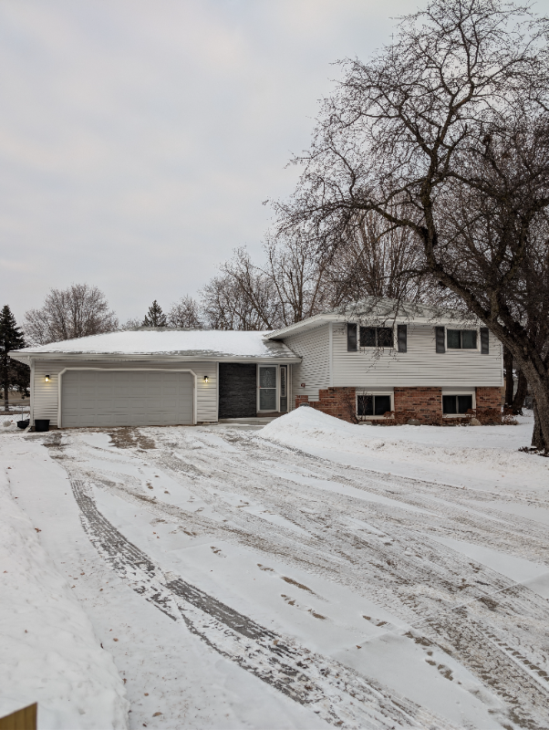 8381 5th St Ne - Photo 2 of 17