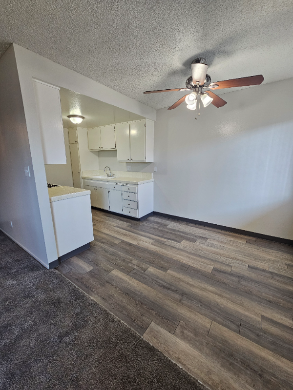 1135 W I St #18 - Photo 6 of 12