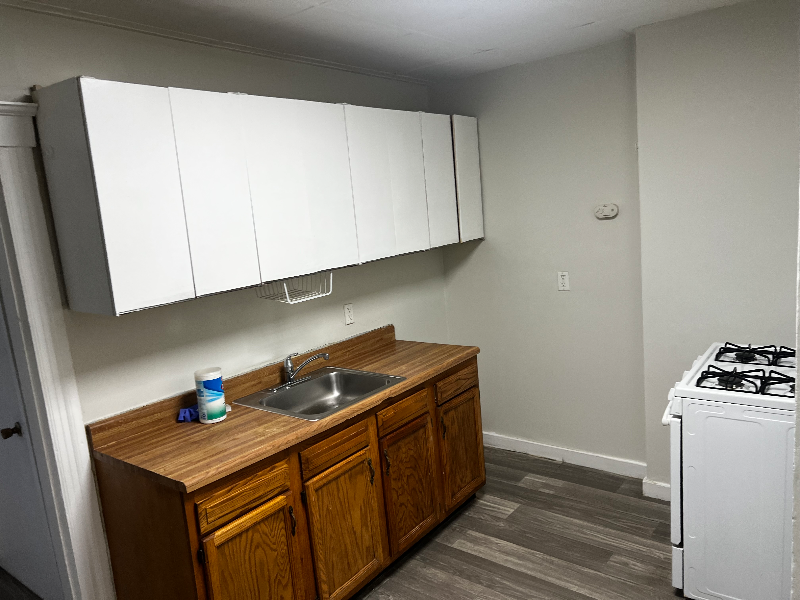 19 E James St #2 - Photo 5 of 6