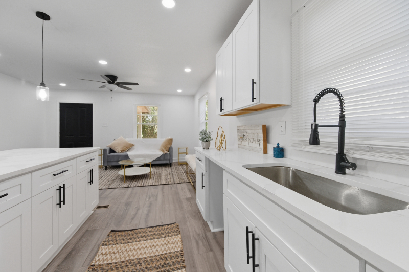 3192 Oakcliff Rd Nw - Photo 7 of 16