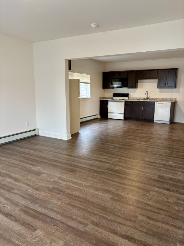 85 Laverack Ave #3 - Photo 2 of 11