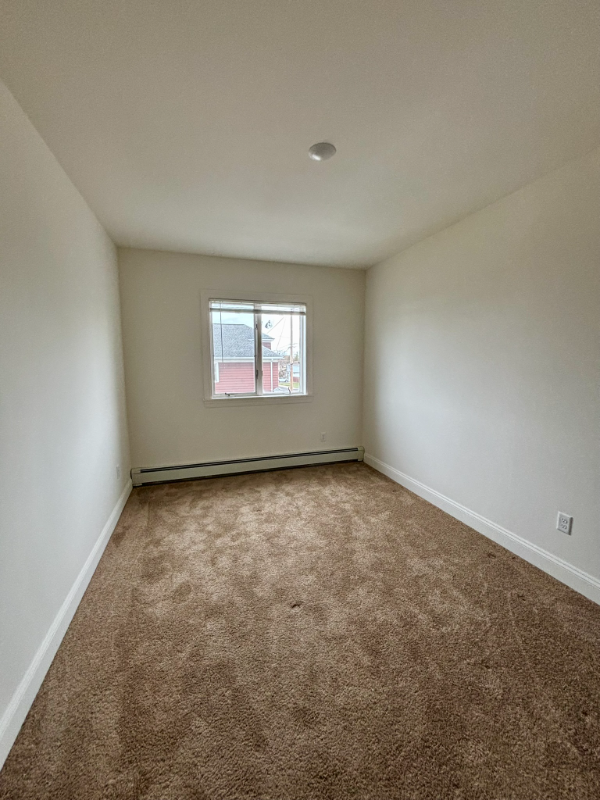 85 Laverack Ave #3 - Photo 6 of 11