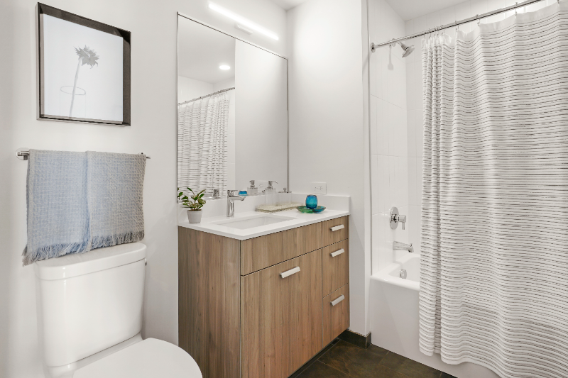 491 E Waterside Dr - Photo 4 of 8