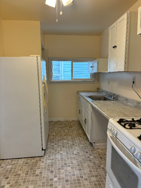 505 S 17th St - Photo 3 of 3