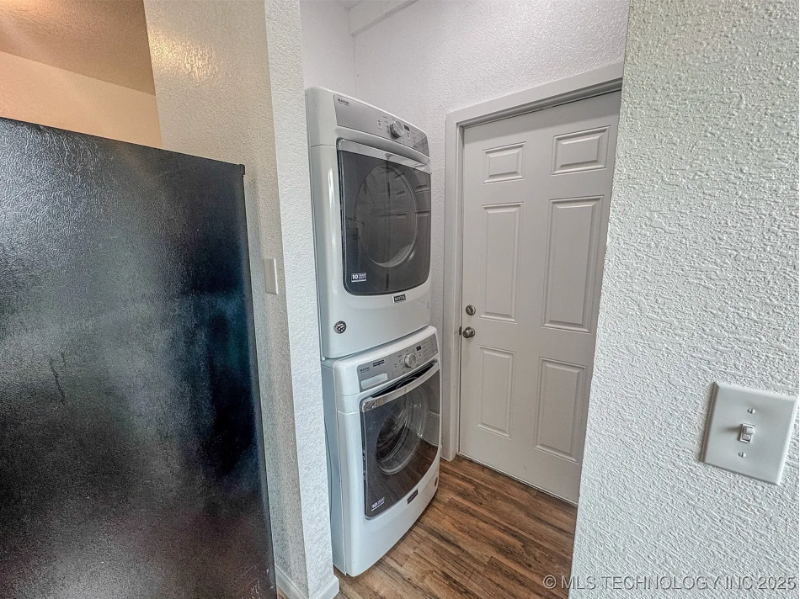 918 Coy Ave #916 - Photo 7 of 16