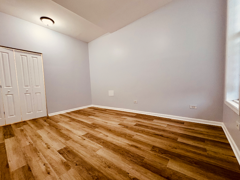 2657 W North Ave - Photo 3 of 28