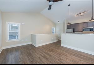 32 Plant Pl - Photo 1 of 1