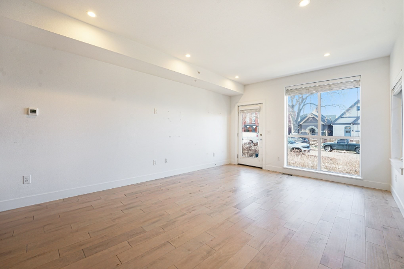 232 Inca St - Photo 2 of 20