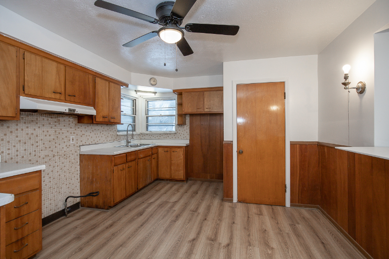 160 Noble Beach Dr - Photo 5 of 19