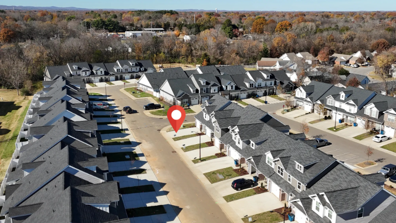 532 Rohan Dr - Photo 3 of 44