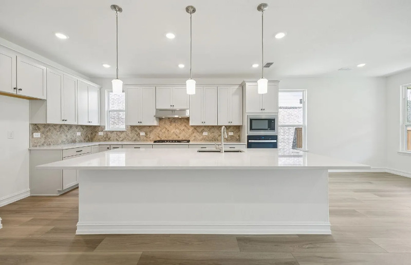 1436 Holmes St - Photo 6 of 20