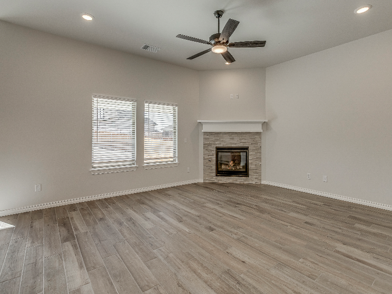 3125 Grapevine St - Photo 2 of 20