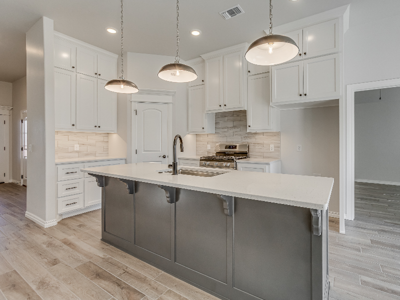 3125 Grapevine St - Photo 3 of 20