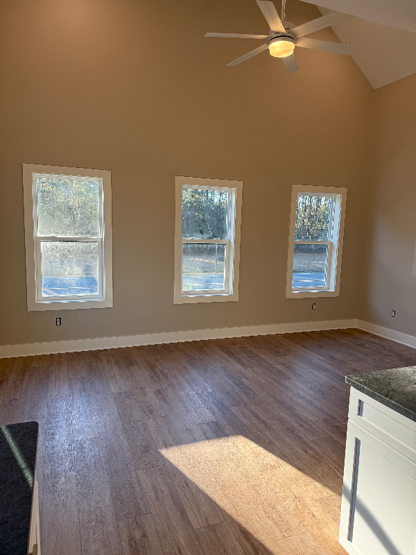 613 Bowsertown Rd - Photo 5 of 9