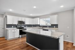 605 Mayfield Dr - Photo 1 of 1