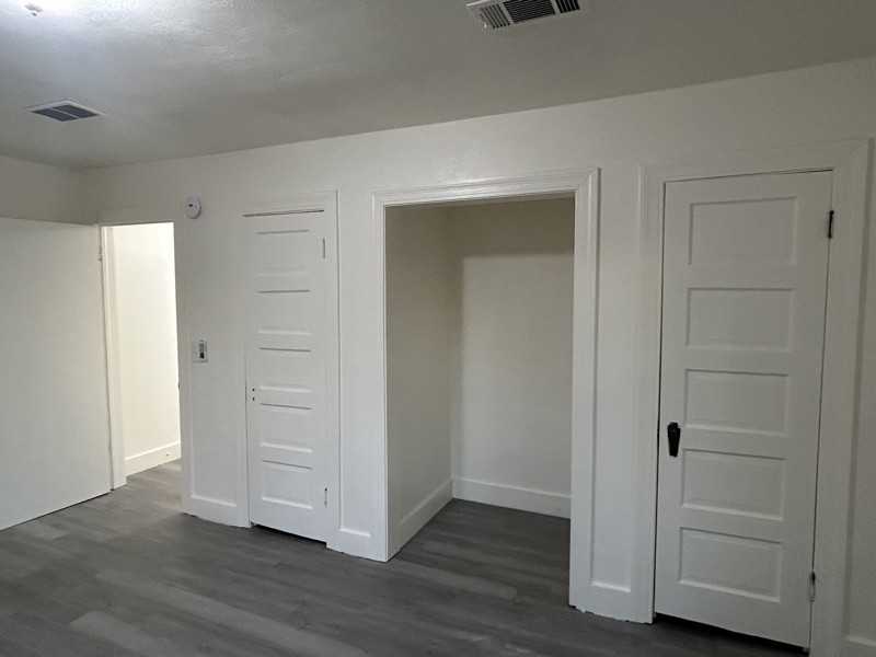 720 Cooper Rd - Photo 3 of 18