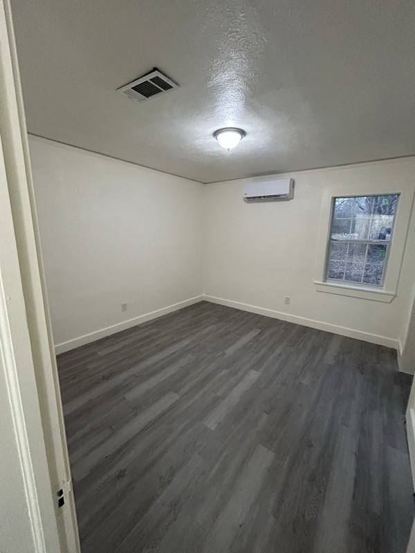 720 Cooper Rd - Photo 6 of 18