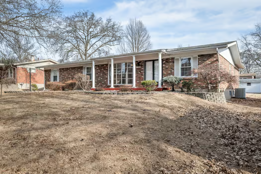 13900 Evan Aire Dr - Photo 2 of 20