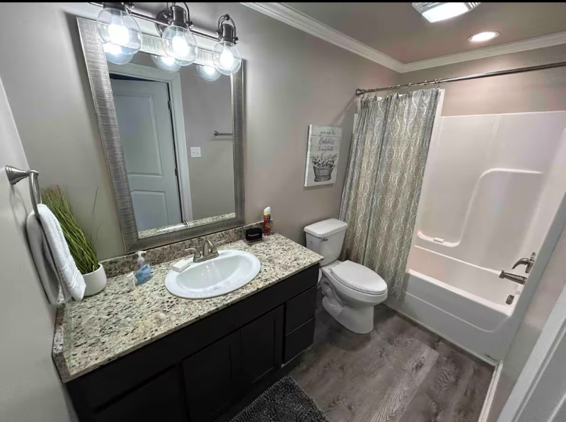 305 W 2nd St #210 - Photo 5 of 9