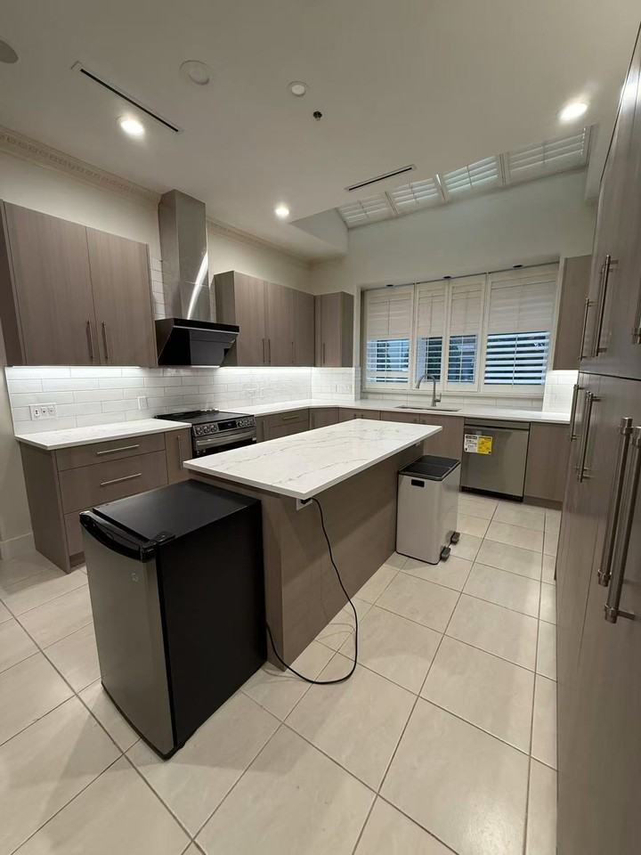 1223 West 32nd Avenue - Photo 3 of 21