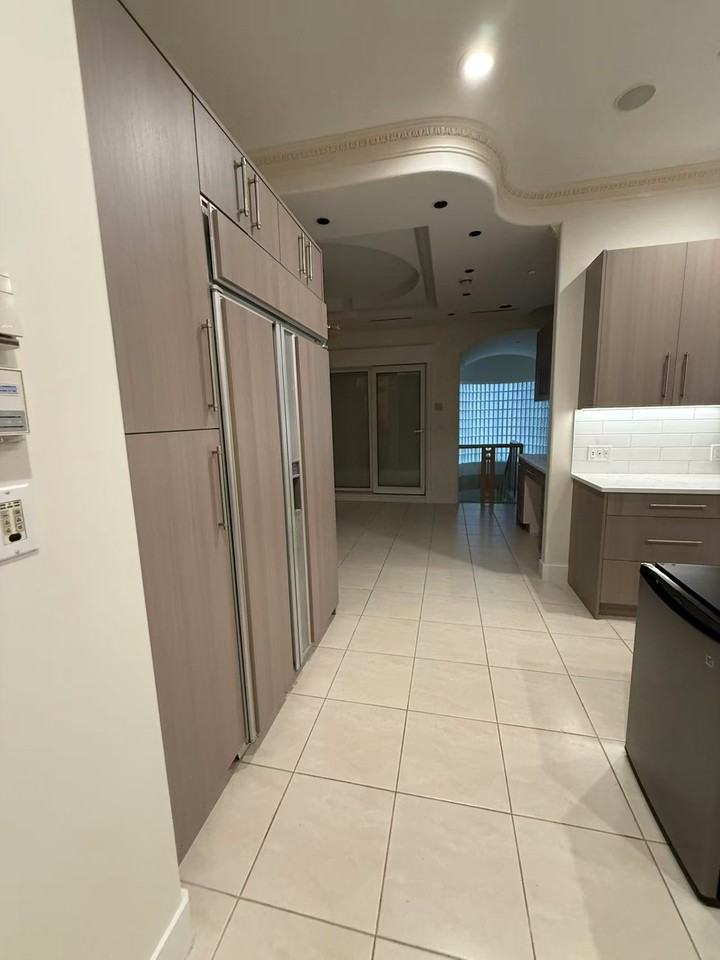 1223 West 32nd Avenue - Photo 5 of 21