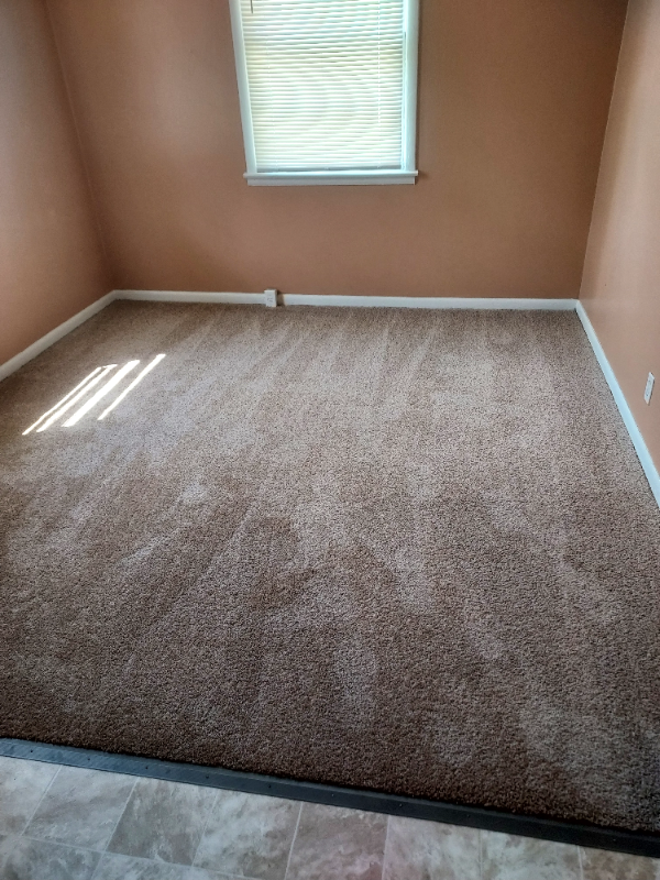 607 N 9th St - Photo 4 of 7