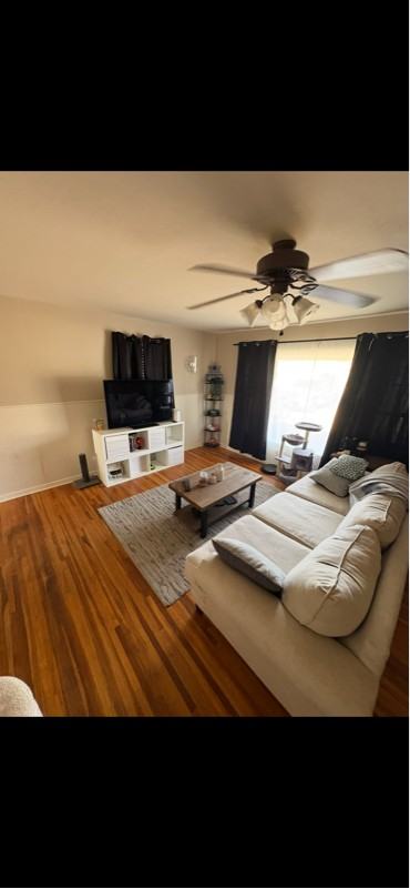 3007 47th St - Photo 2 of 8