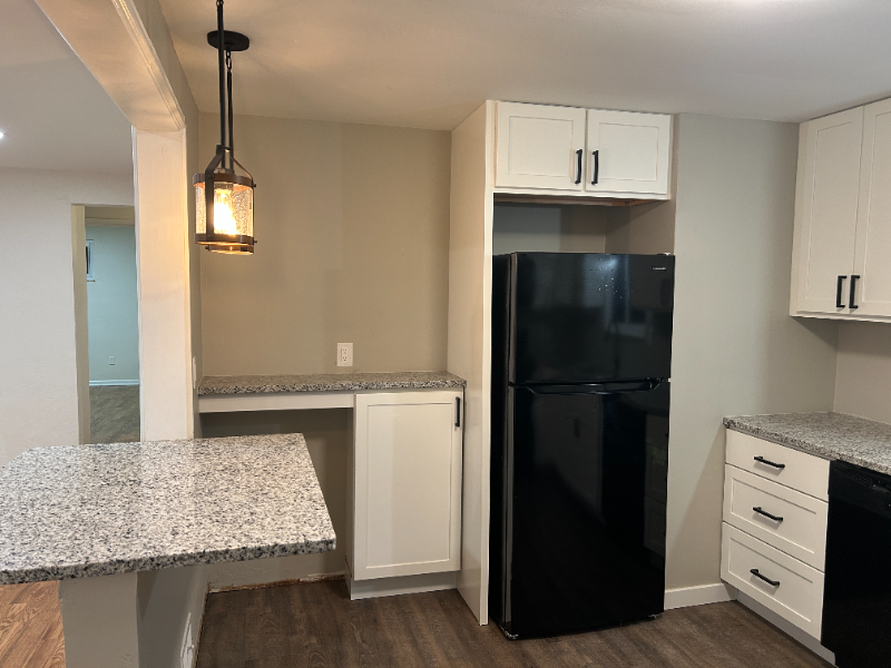 214 Barbara Dr - Photo 7 of 21