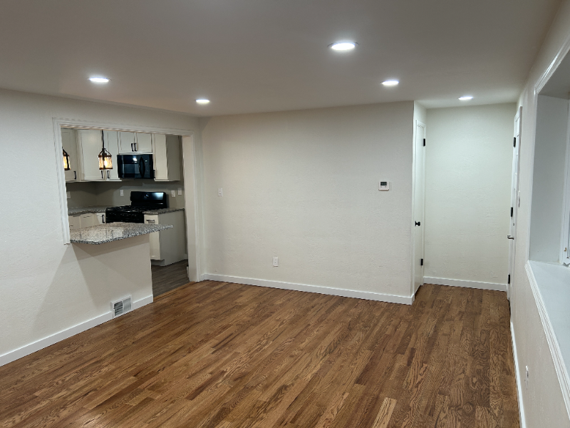 214 Barbara Dr - Photo 6 of 33