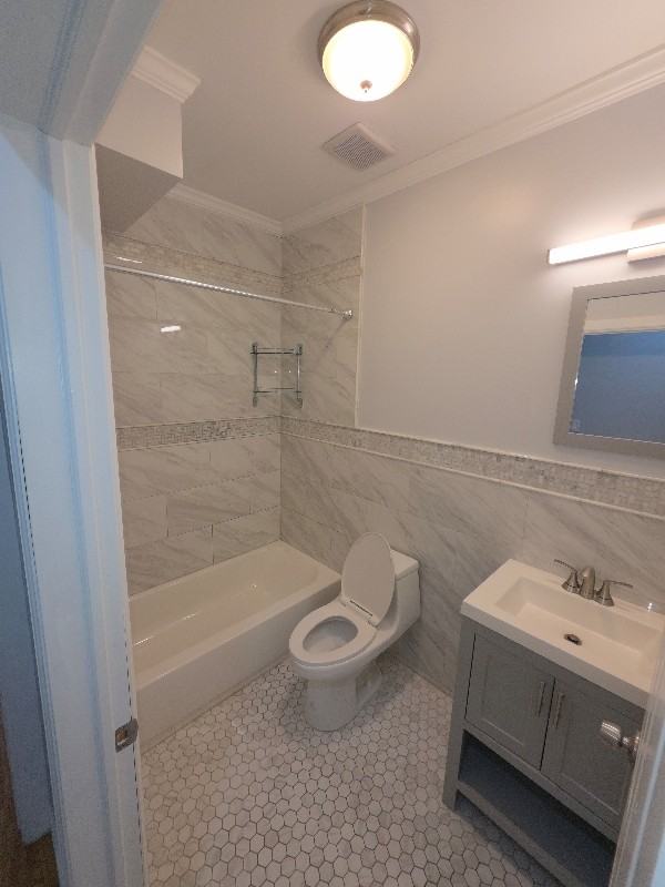 83 Pamrapo Ave #2 - Photo 6 of 21