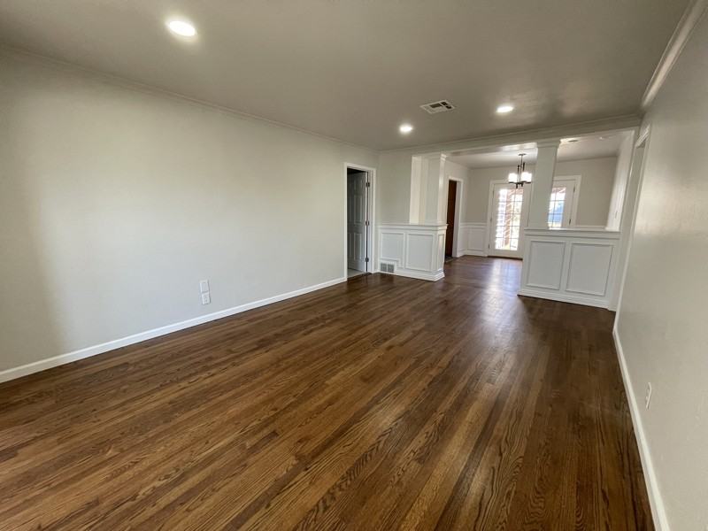 2639 S Pittsburg Ave - Photo 2 of 13