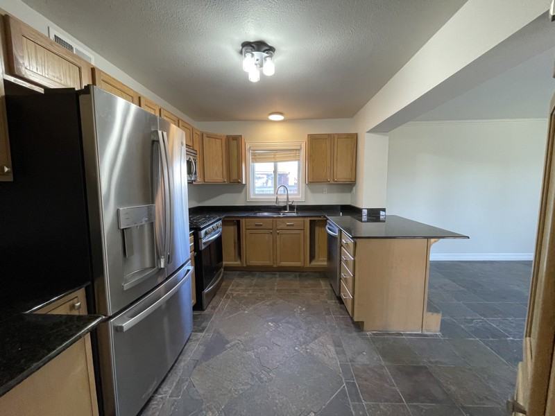 2639 S Pittsburg Ave - Photo 5 of 13