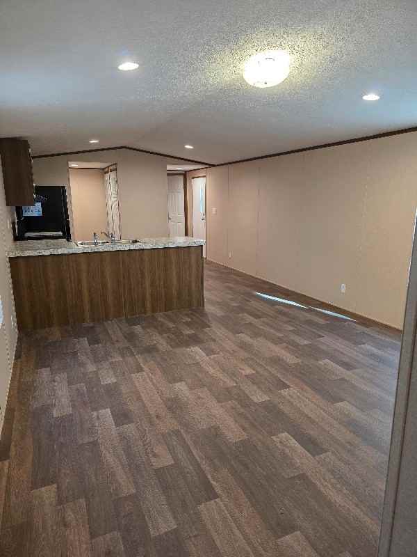 27 Sam Doyle Dr - Photo 4 of 18