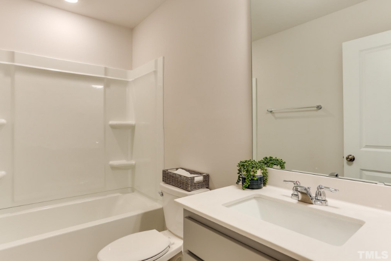 808 Basswood Glen Trl - Photo 6 of 22