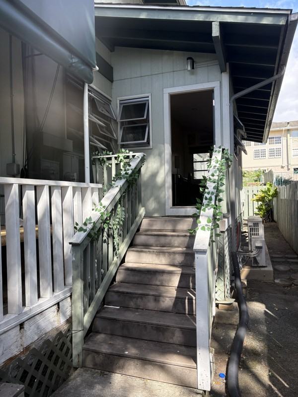 2318 Seaview Ave #B - Photo 5 of 40