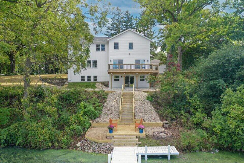 29032 Kramer Dr - Photo 4 of 20