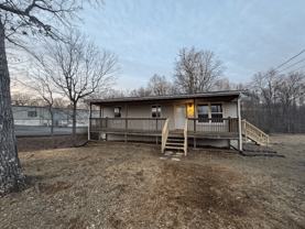 101 Circle Dr - Photo 1 of 1