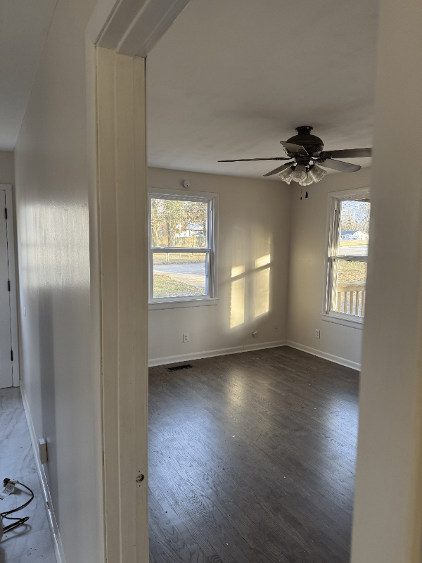 101 Circle Dr - Photo 4 of 11