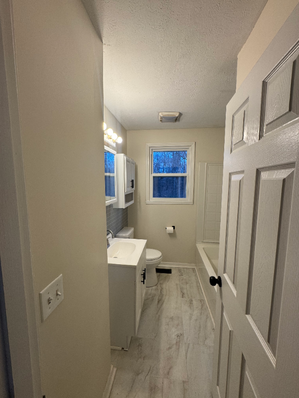 101 Circle Dr - Photo 5 of 11