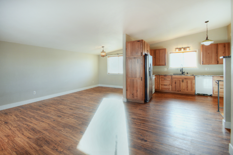 6475 Pawnee Cir - Photo 2 of 15