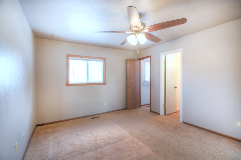 6475 Pawnee Cir - Photo 4 of 15