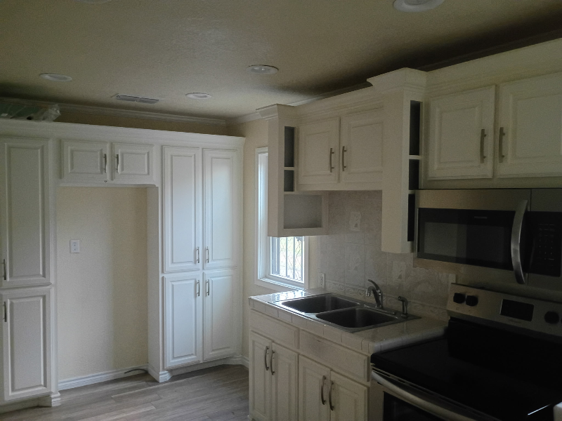 3111 Strong Ave - Photo 2 of 5